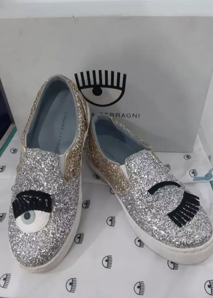 Authentic Chiara Ferragni Glitter Silver Gold Shoes
