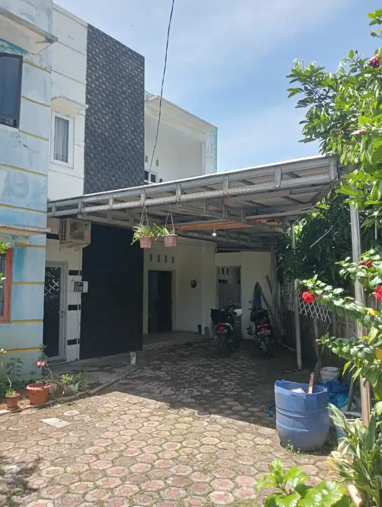 DIJUAL RUMAH 2 LANTAI DALAM PERUMAHAN ONE GATE SISTIM