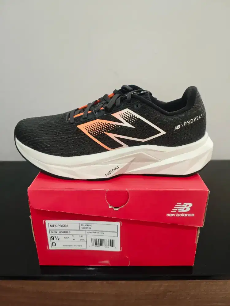 Sepatu Running New Balance Propel FuelCell v5 sz 43