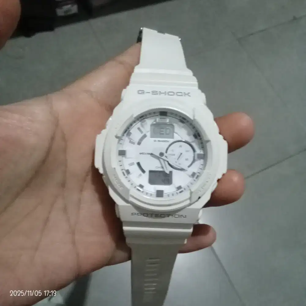 Casio G-shock 5255