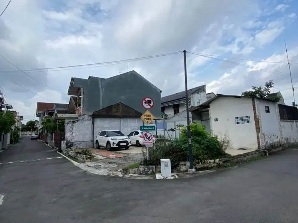 HOOK ; Tanah Dijual Jalan Kaliurang  Akses Mobil Utara Kampus UGM