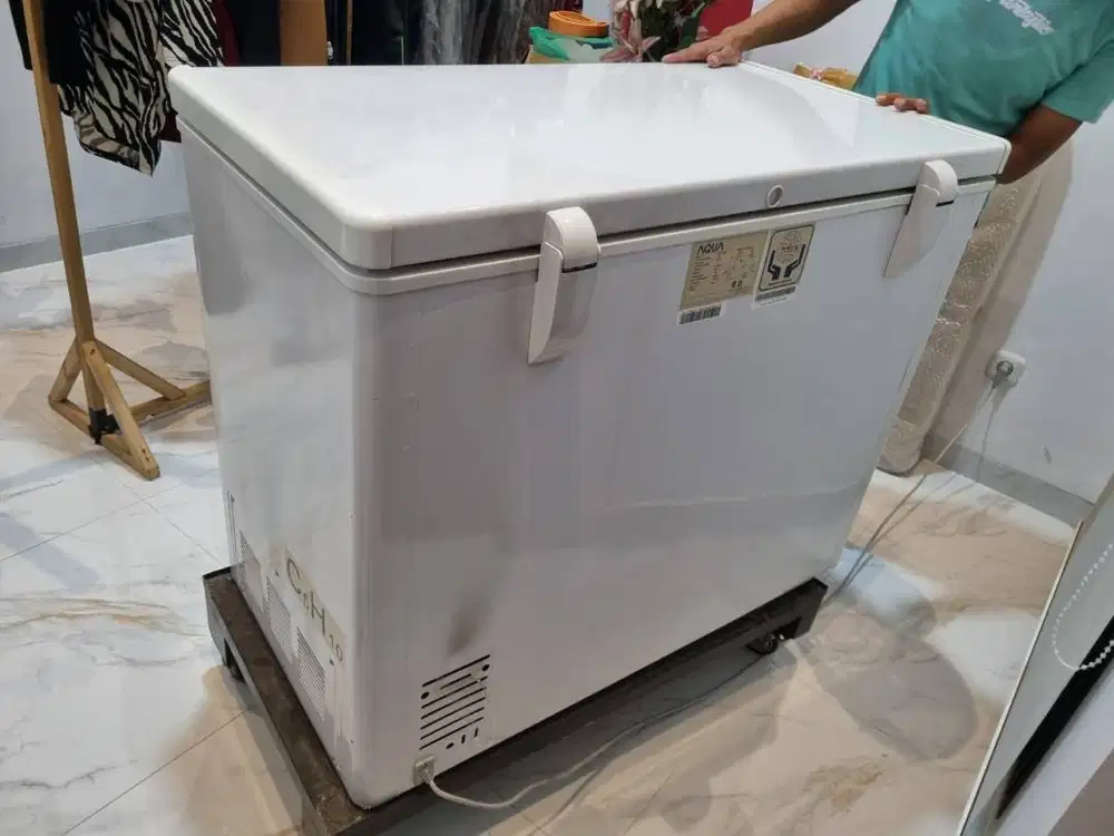 Freezer Aqua AQF – Solusi Simpan Beku Terbaik