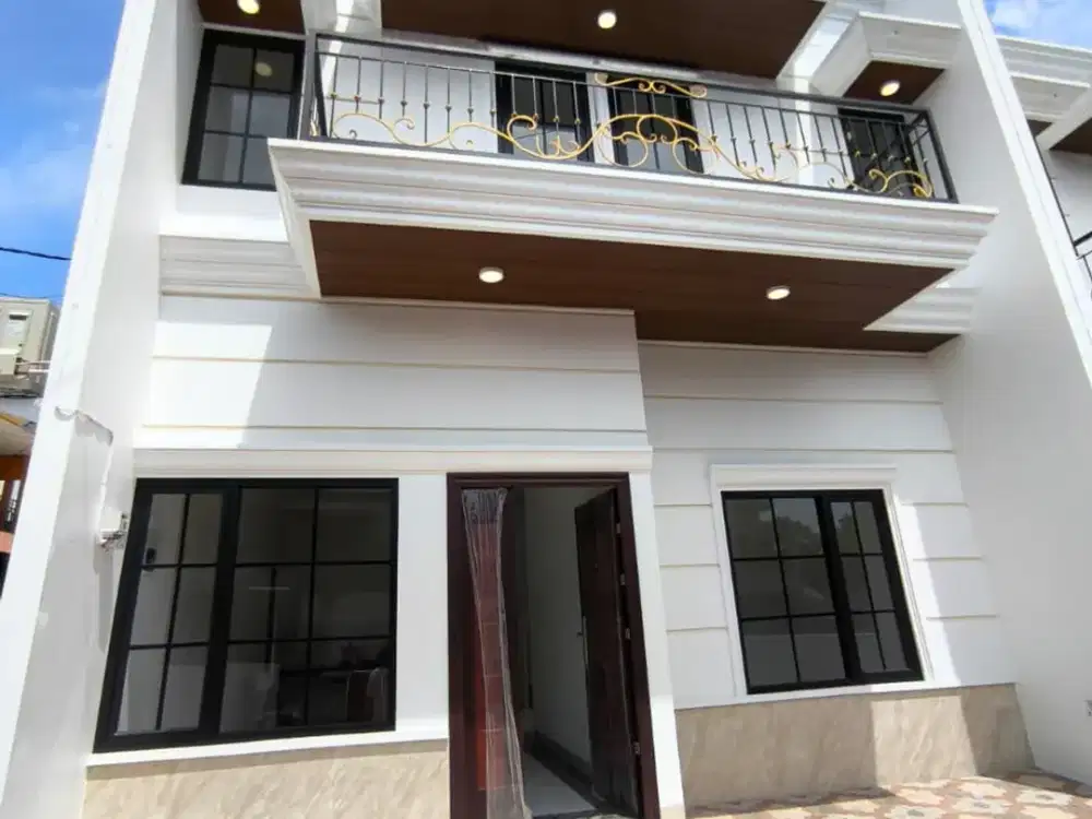 Super Mewah Rumah Pejabat Design Eropa dengan Tanah Luas di Pondok Gede