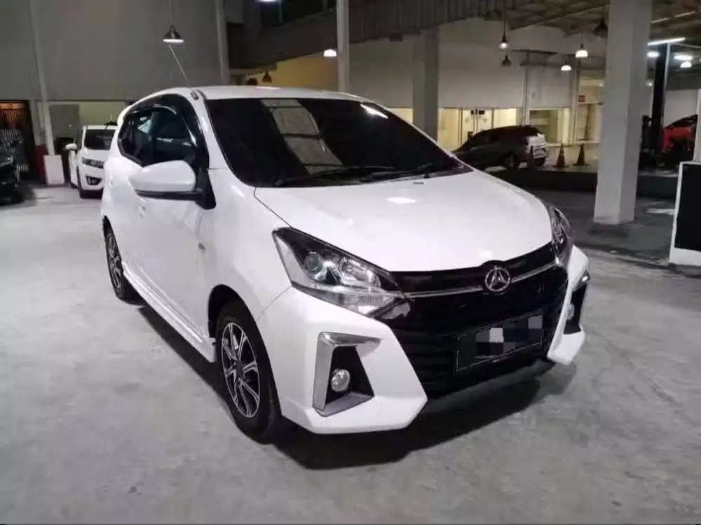 [KM36RB] DAIHATSU AYLA 1.2 R M/T 2022/2023