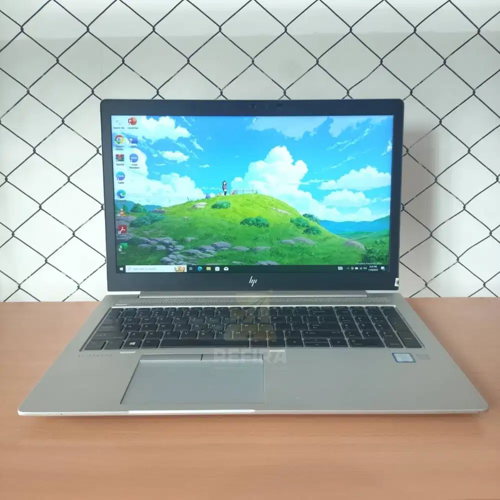 HP Elitebook 850 G5 / i7-8650u / 8GB / SSD 256GB / AMD Radeon RX 540