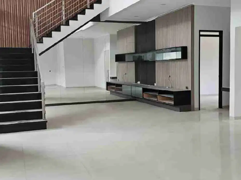 JUAL RUMAH BAGUS dan CANTIK di BATUNUNGGAL