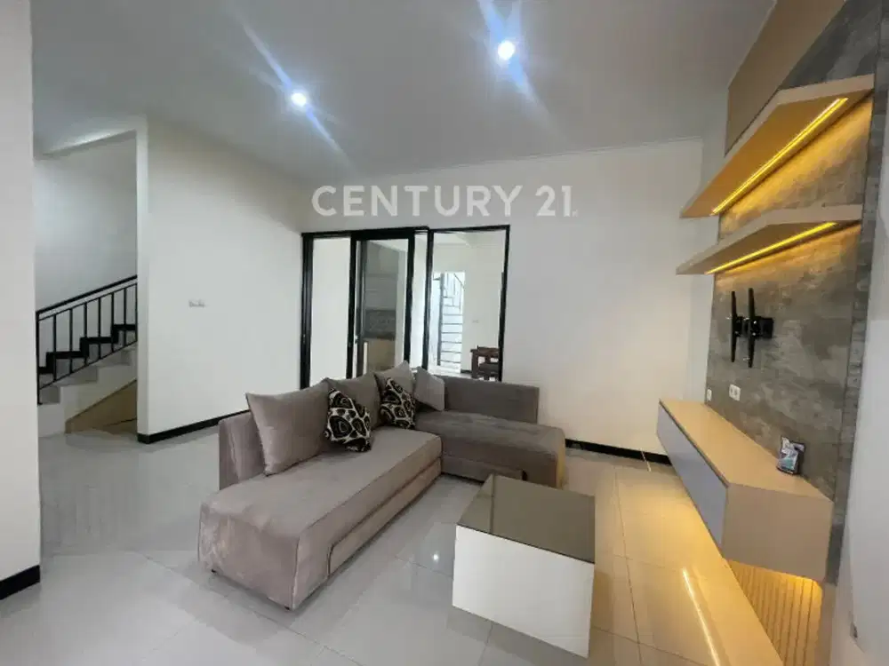 Rumah Luxury Taman Kopo Indah V Cluster Sherwood