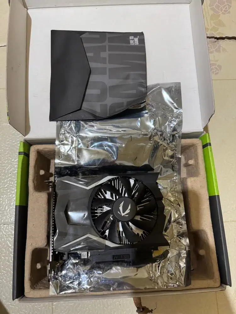 VGA GEFORCE GTX 1650 4GB GDDR3 kondisi bagus