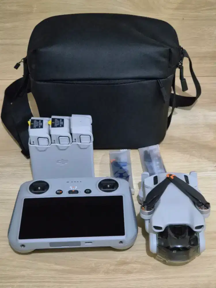 Drone DJI Mini 3 (RC)