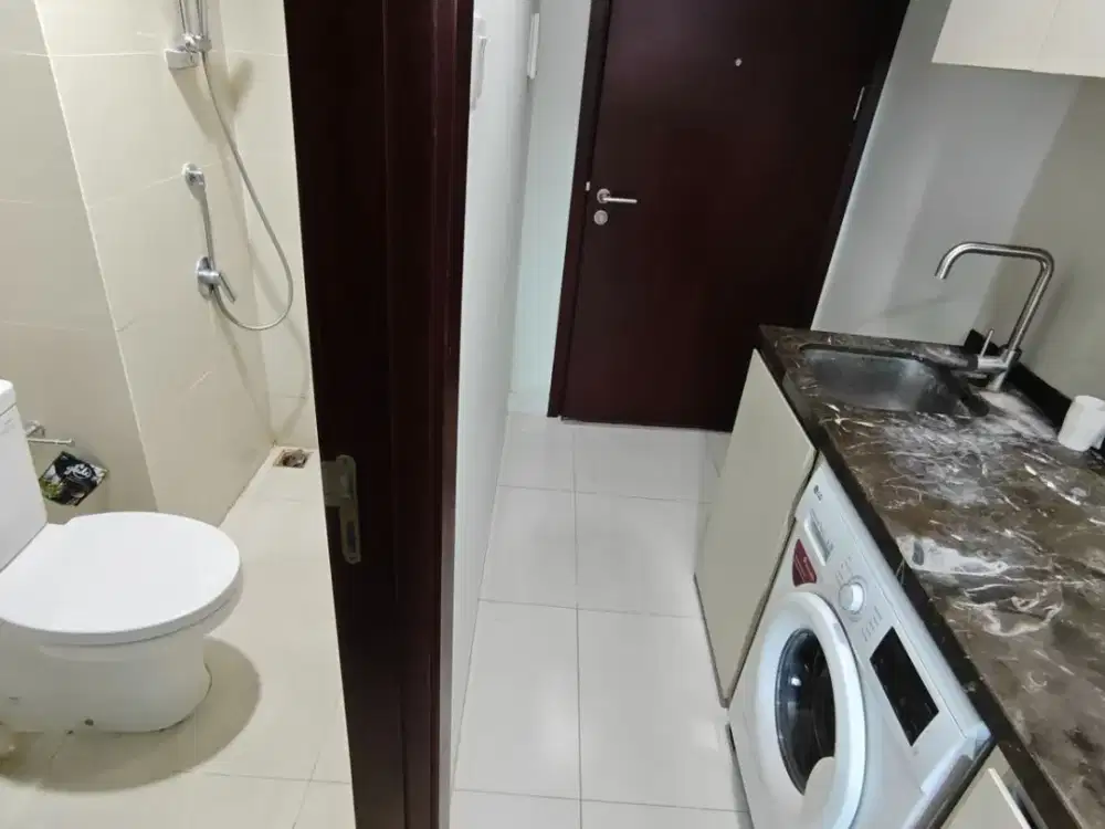 Disewakan Apartemen Puri Mansion Unit Favorit Yaitu Studio 21 m2 Furnish Estetik Interior Senada Harga Termurah 23 Juta/Tahun