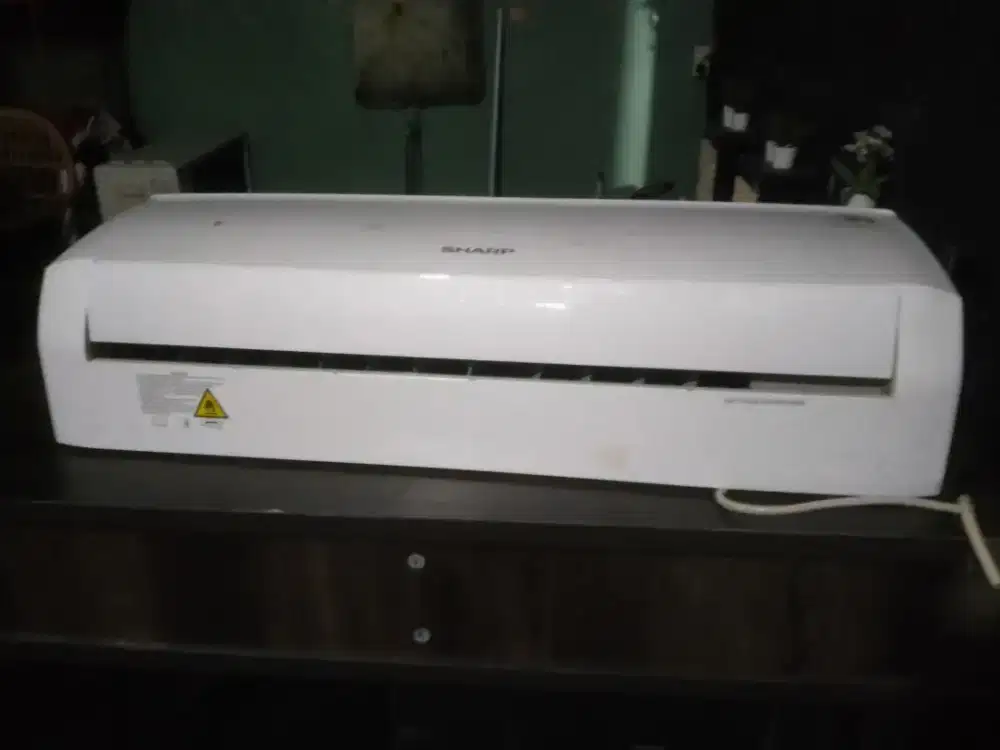 jual murah AC Sharp 1.5 PK ruang besar