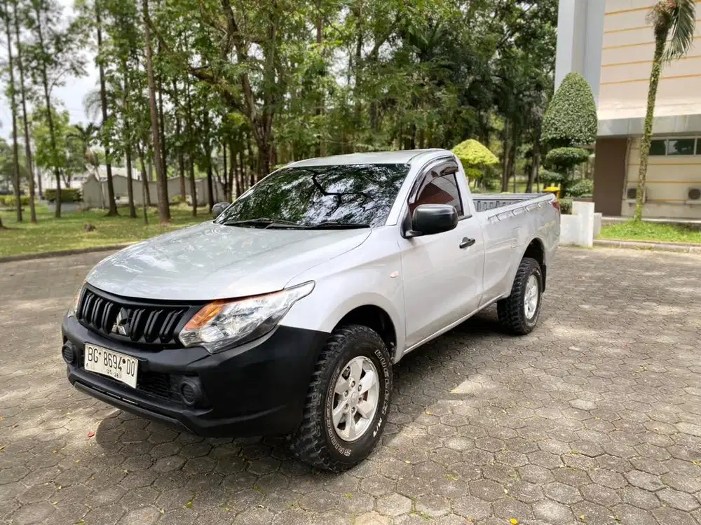 Mitsubishi Triton SIngle Cabin 4x4
