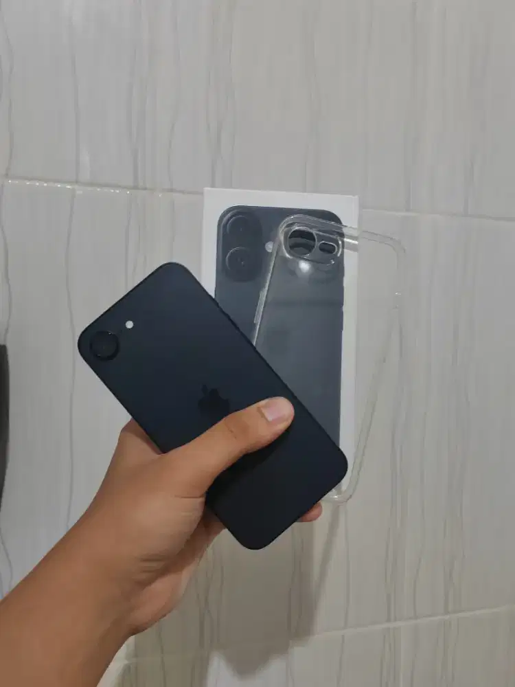 Iphone 16 e 128gb inter simlock