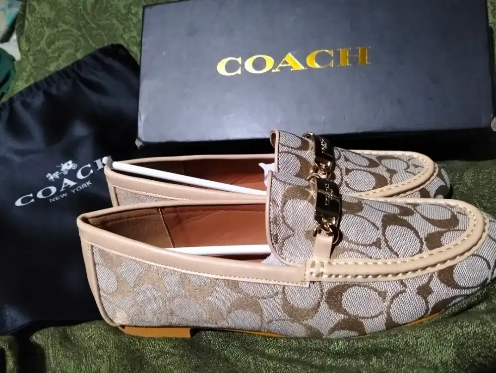 Sepatu Pantofel Coach Baru dan Original