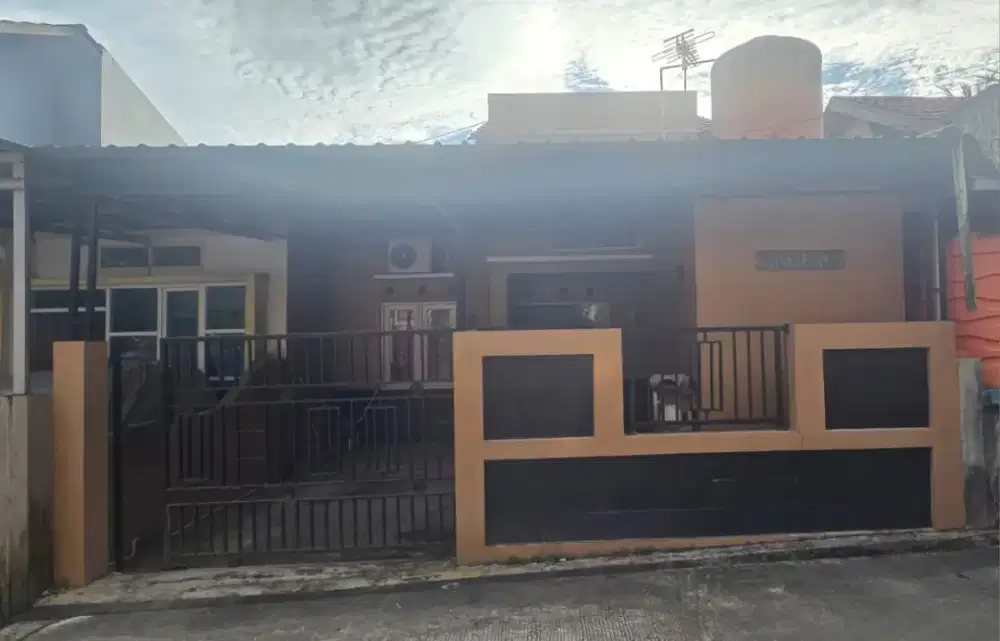 Rumah bebas banjir di Perum Lestari Samarinda. Bisa cash bertahap