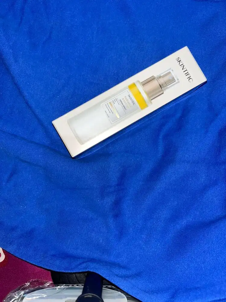 Skintific Radiant booster serum spray