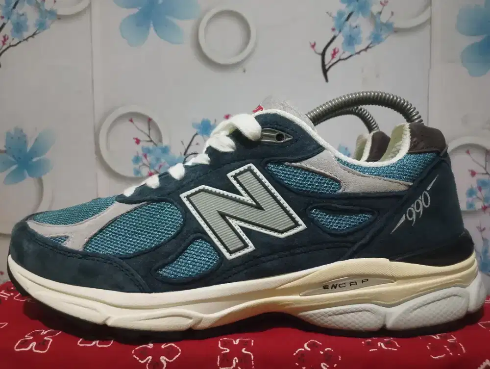 New balance v3 x Teddy santis