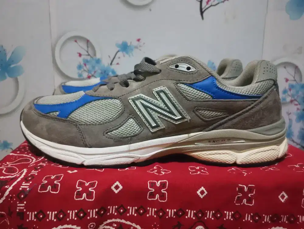 New balance v3 size 45
