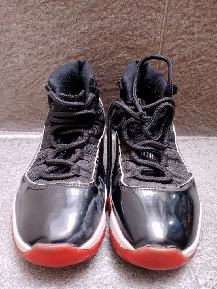 SEPATU BASKET NIKE AIR JORDAN 11 RETRO
