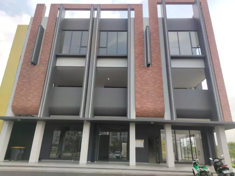 Ruko Baru Modern di Sapphire Commercial Summarecon Bandung