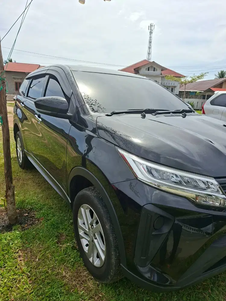 Daihatsu Terios Hitam