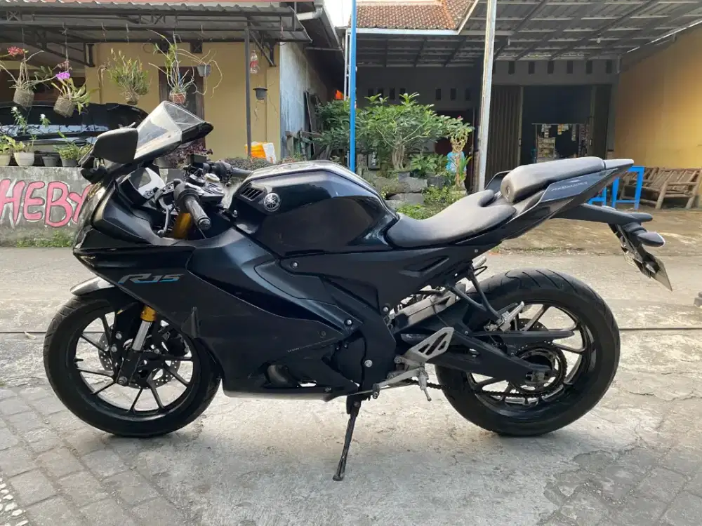 R15 V4 thn 2022 plat AB Bantul