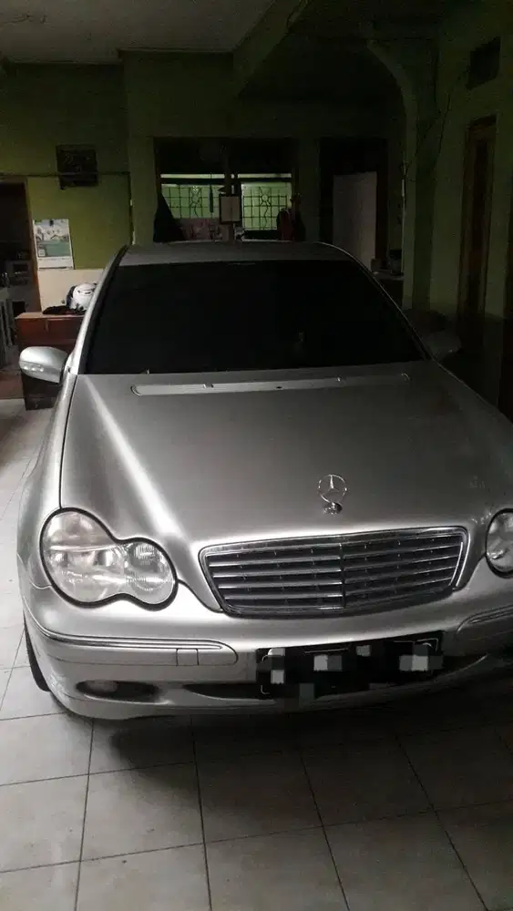 MERCEDES BENZ CIBO C180