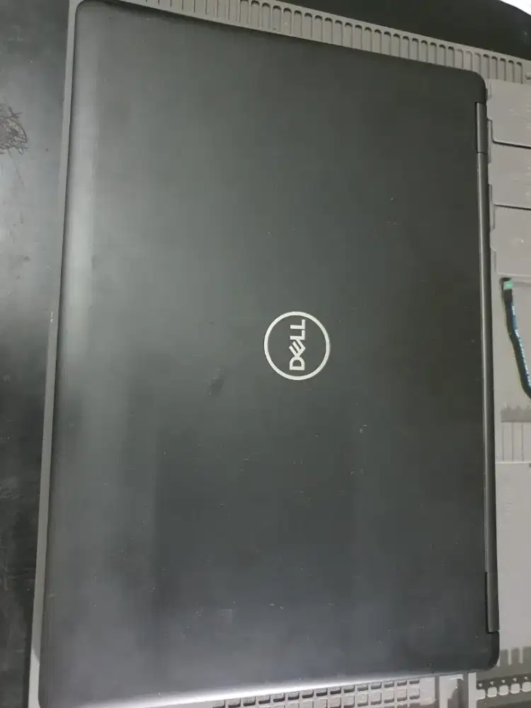 Laptop dell latitude 5490