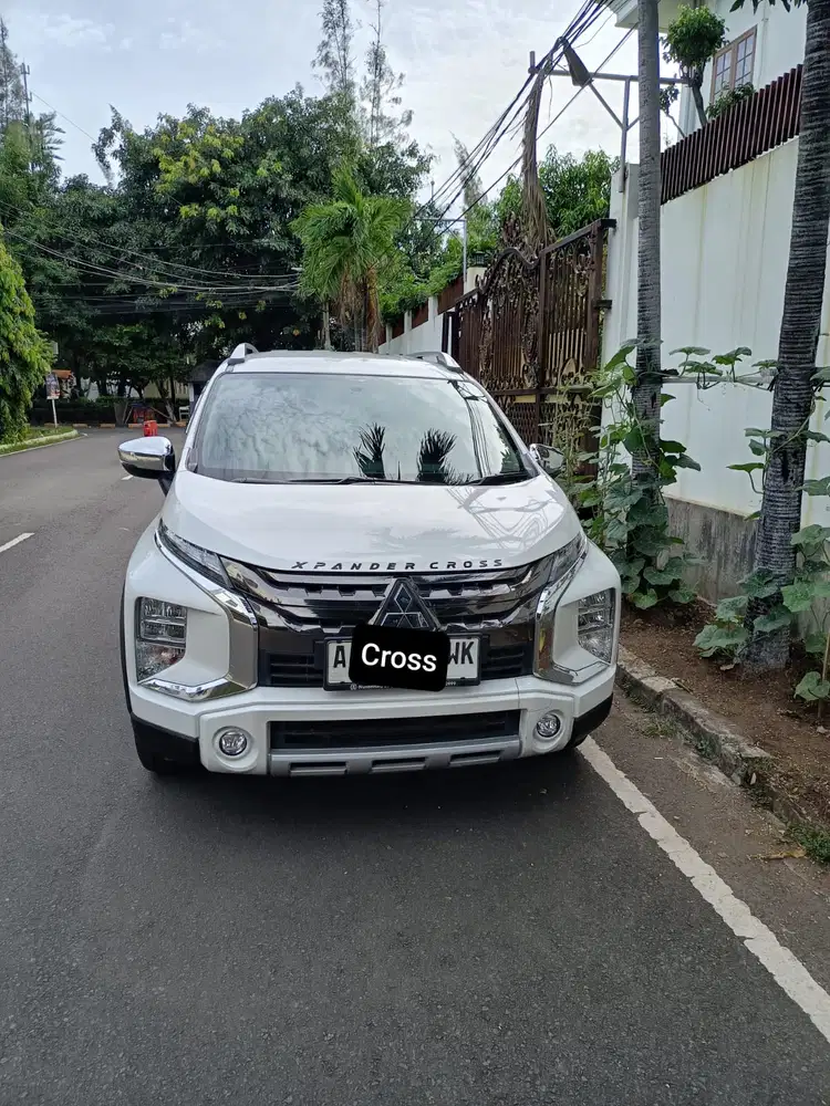 Mitsubishi Xpander Cross PREMIUM PACKAGE 1.5L PLUS 4X2