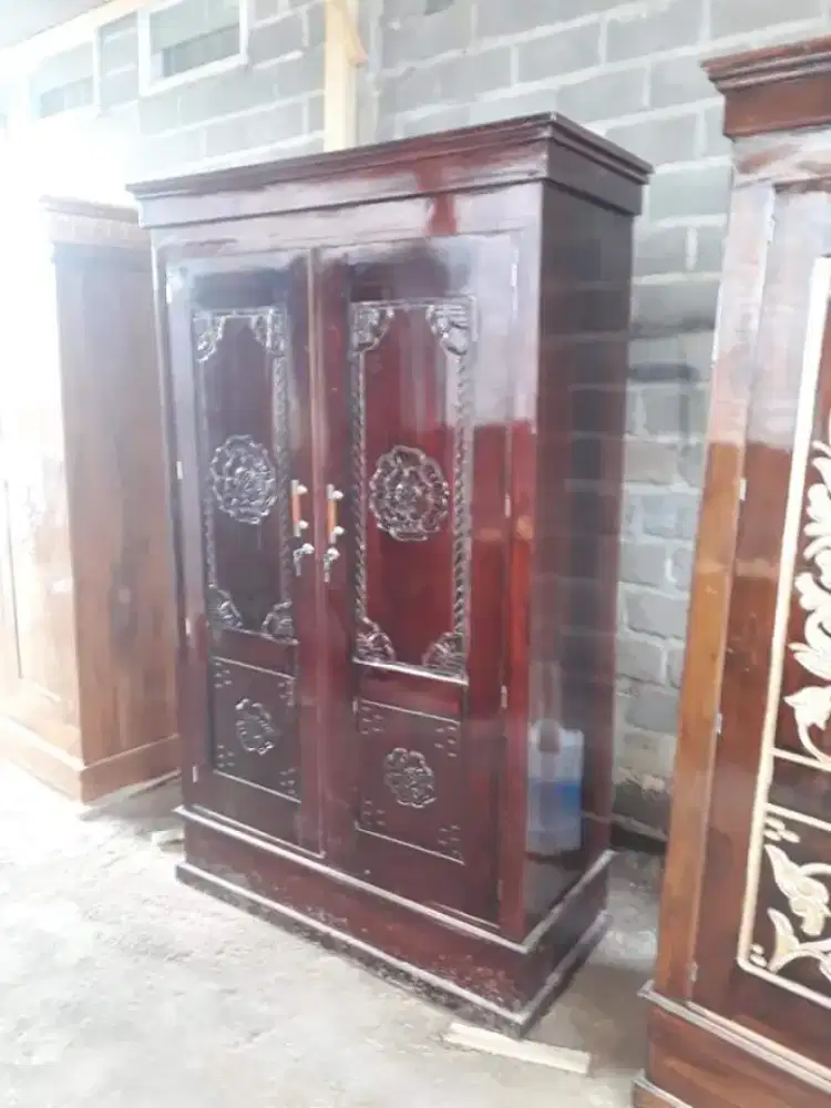 Lemari pakaian 2pintu jati