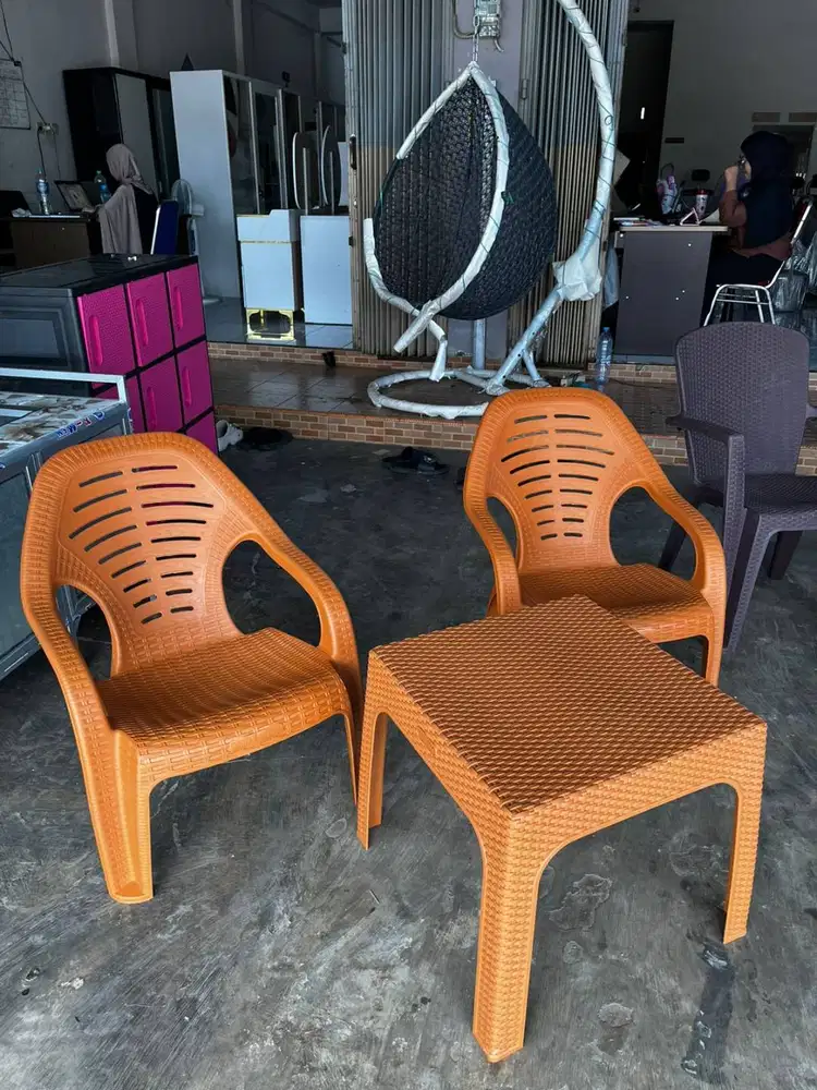 PROMO SALE SET KURSI TERAS PLASTIK KAKI PENDEK GRATIS ANTAR