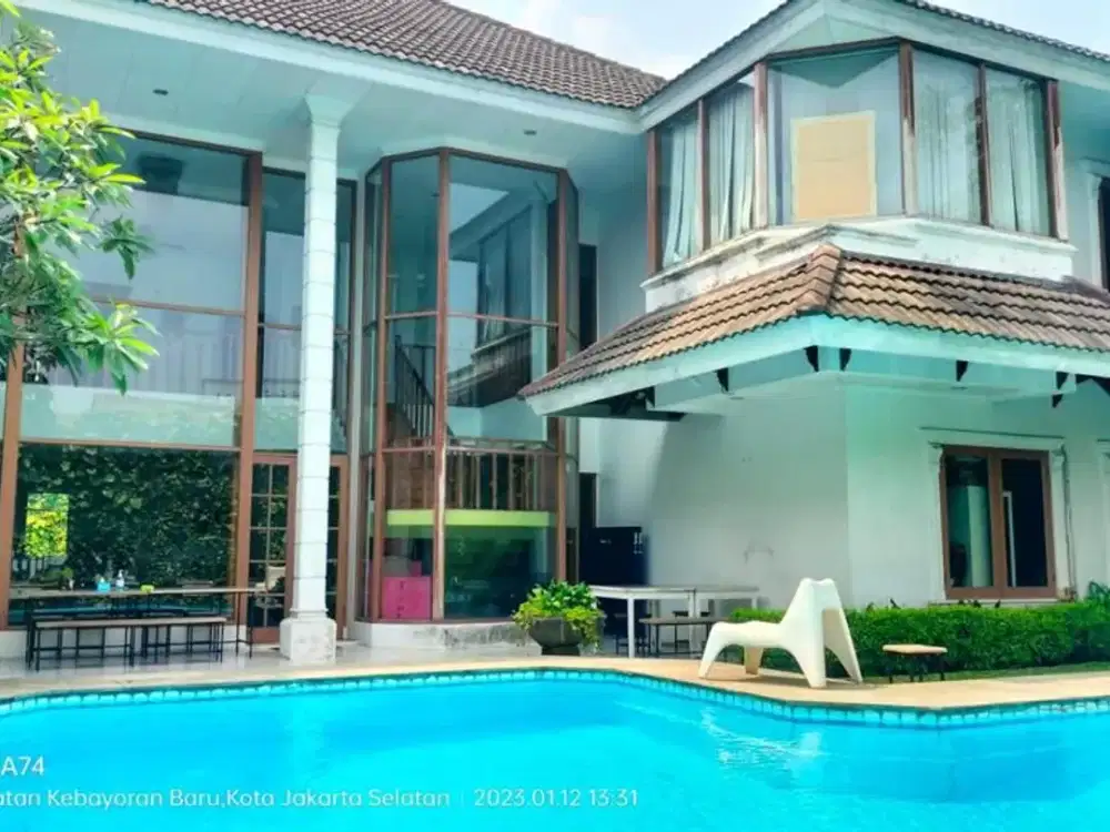 Rumah Mewah Classy di Jakarta Selatan - PR 10851