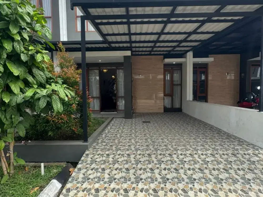 Dijual  Rumah 2 Lantai,Cherry Field, Bojong Soang,Bandung Lokasi Strategis
