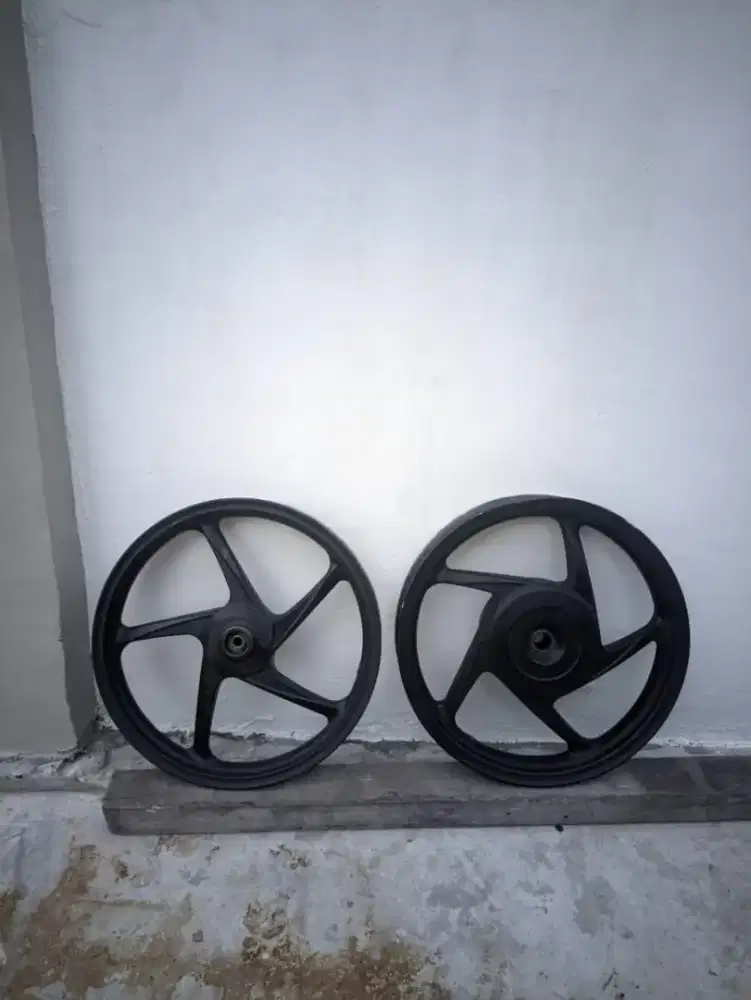Velg original Honda metik R14 buat beat Scoopy spacy