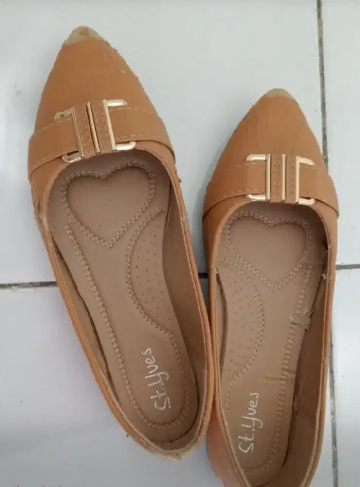 Jual RUGI Sandal Styves size 37