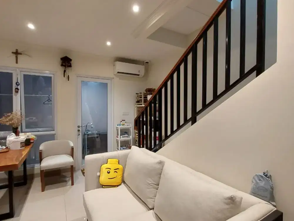 RUMAH SIAP HUNI FURNISHED ROSSINI GADING SERPONG