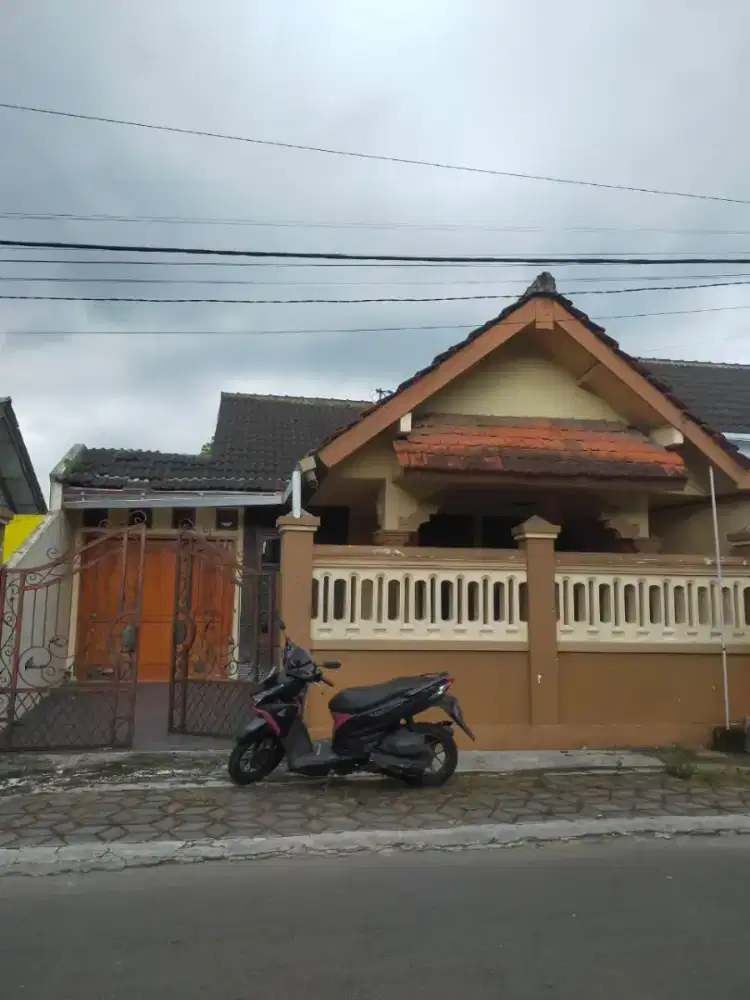 Dijual Cepat Rumah, Cocok Buat Usaha