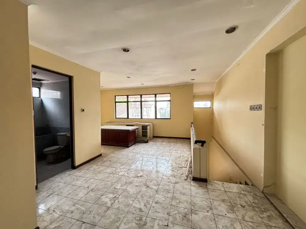 Disewakan Ruko Siap Pakai di Batununggal Bandung