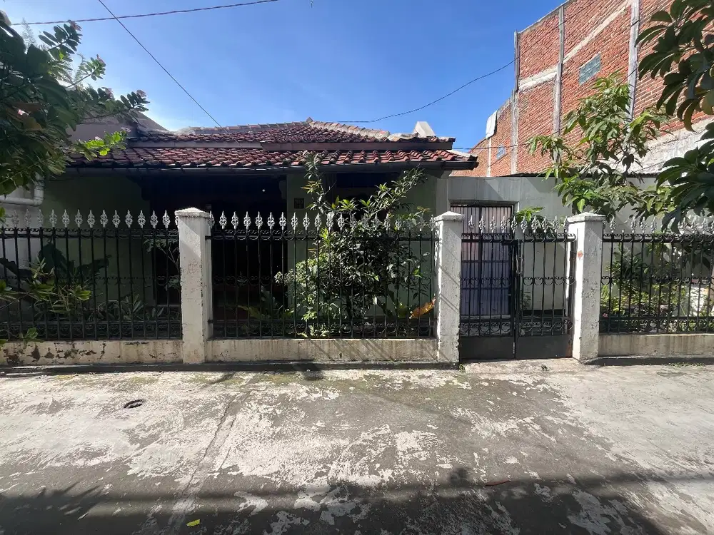 Dijual Rumah Siap Huni Lokasi Strategis di Melong, Cimahi Selatan