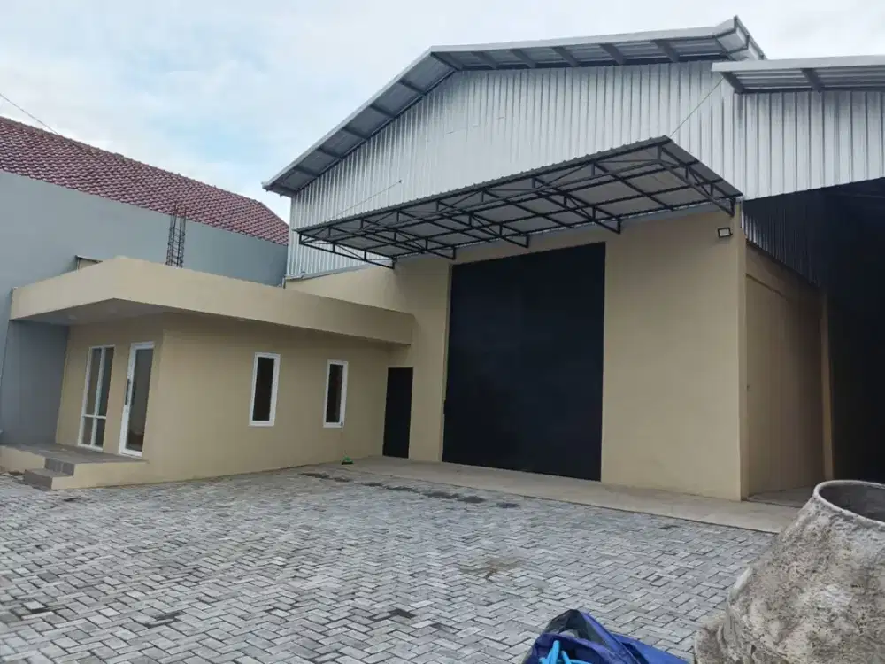 Dijual Gudang Luas Lokasi Jl. Sarwo Edi Wibowo Semarang