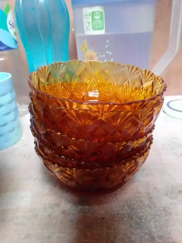 Mangkok beling kecil