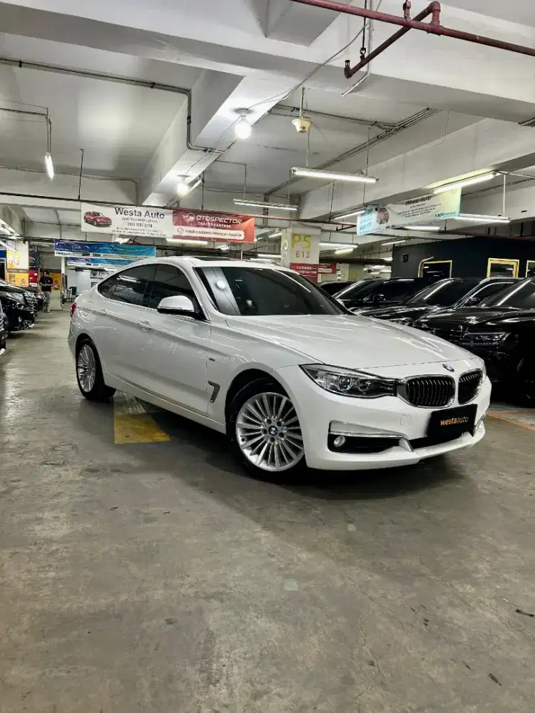 ODO 24rb BMW 320i GT Gran Turismo F34 2014 Antik Like New