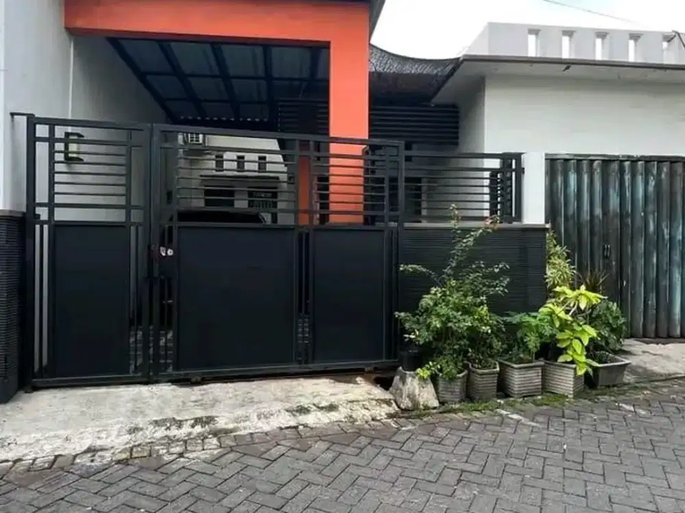 Rumah Semi furnished Siap Huni Lokasi Kedung Cowek Kenjeran Surabaya Utara