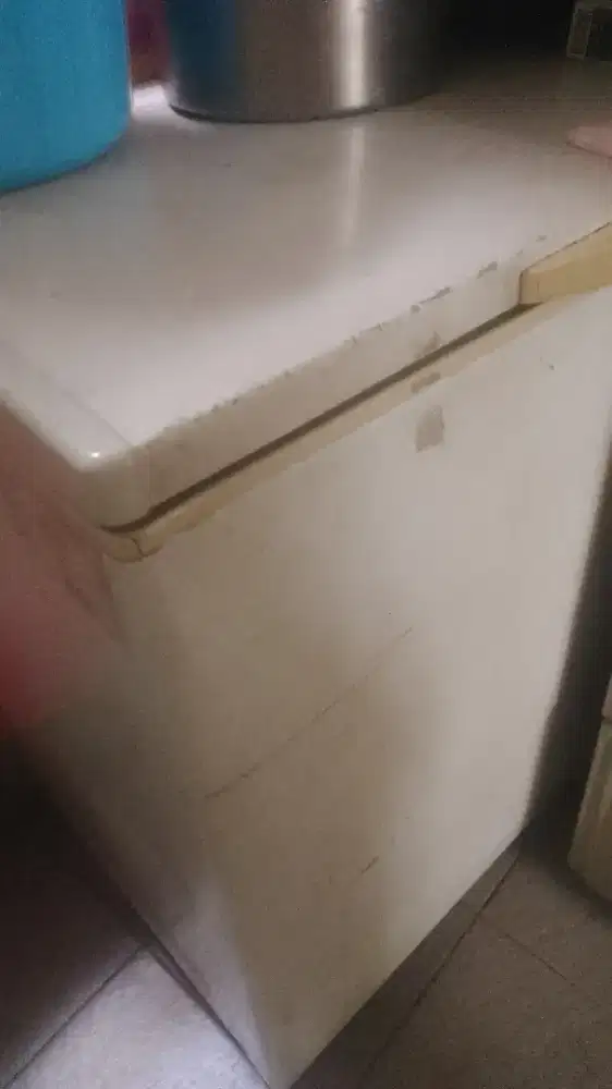 Freezer Sharp 200liter