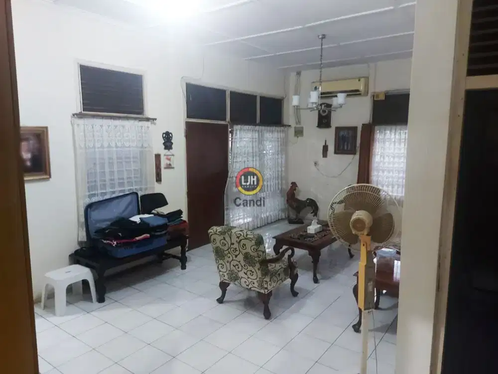 Rumah di Erlangga Barat Semarang