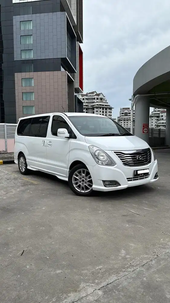 Hyundai H1 XG Bensin 2014