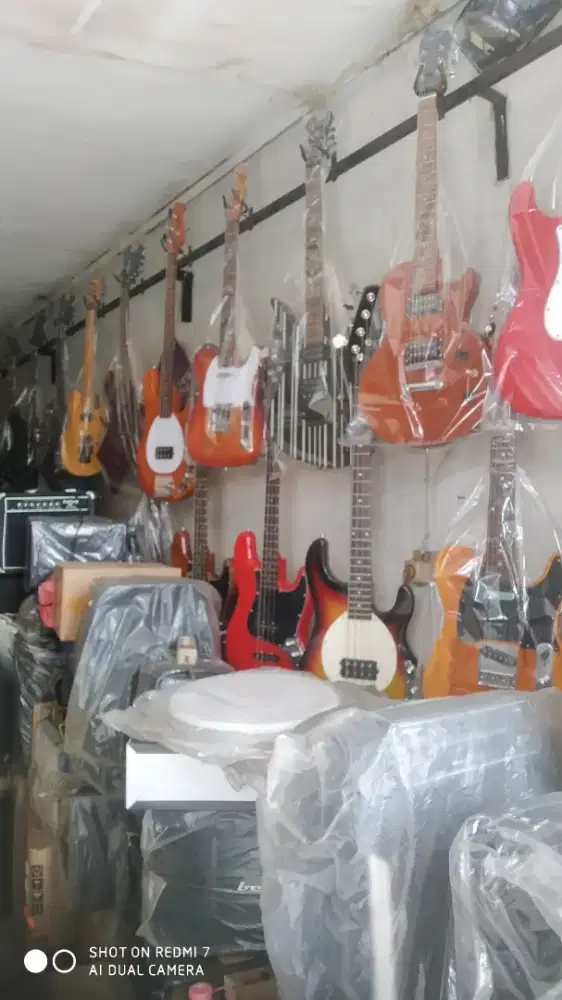 Gitar & bass listrik