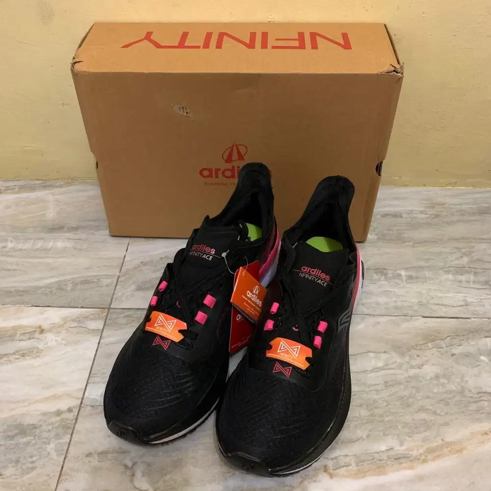 Ardiles Nfinity Ace Hitam | 43