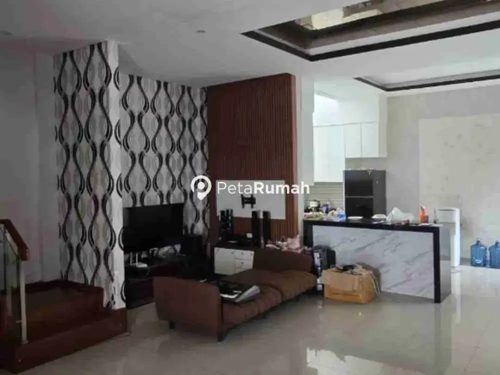 DIJUAL CEPAT RUMAH JALAN GEPERTA UJUNG KOMPLEK GIVENCY ONE TIPE ARMANI