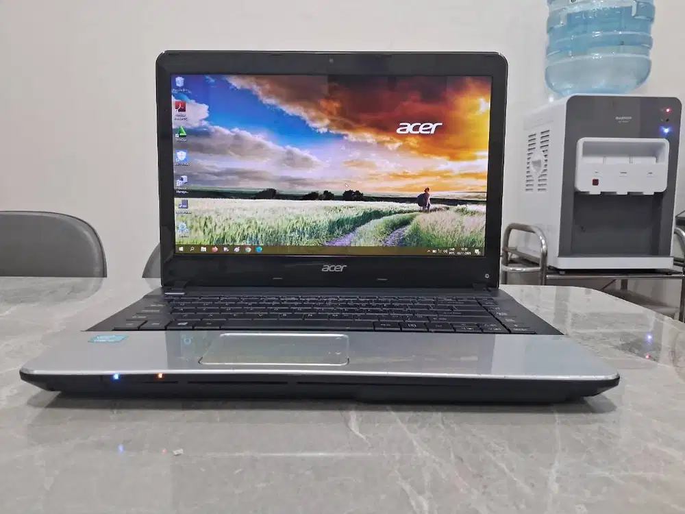 ACER Core i3 6GB bonus 2GB W10 ORI Laptop 14in Mulus GARNSI Toko FISIK
